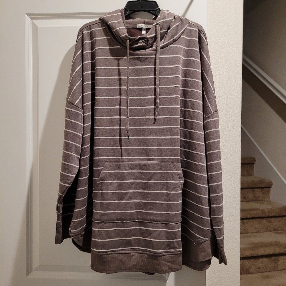 Maurices women's hoodie size 4X new